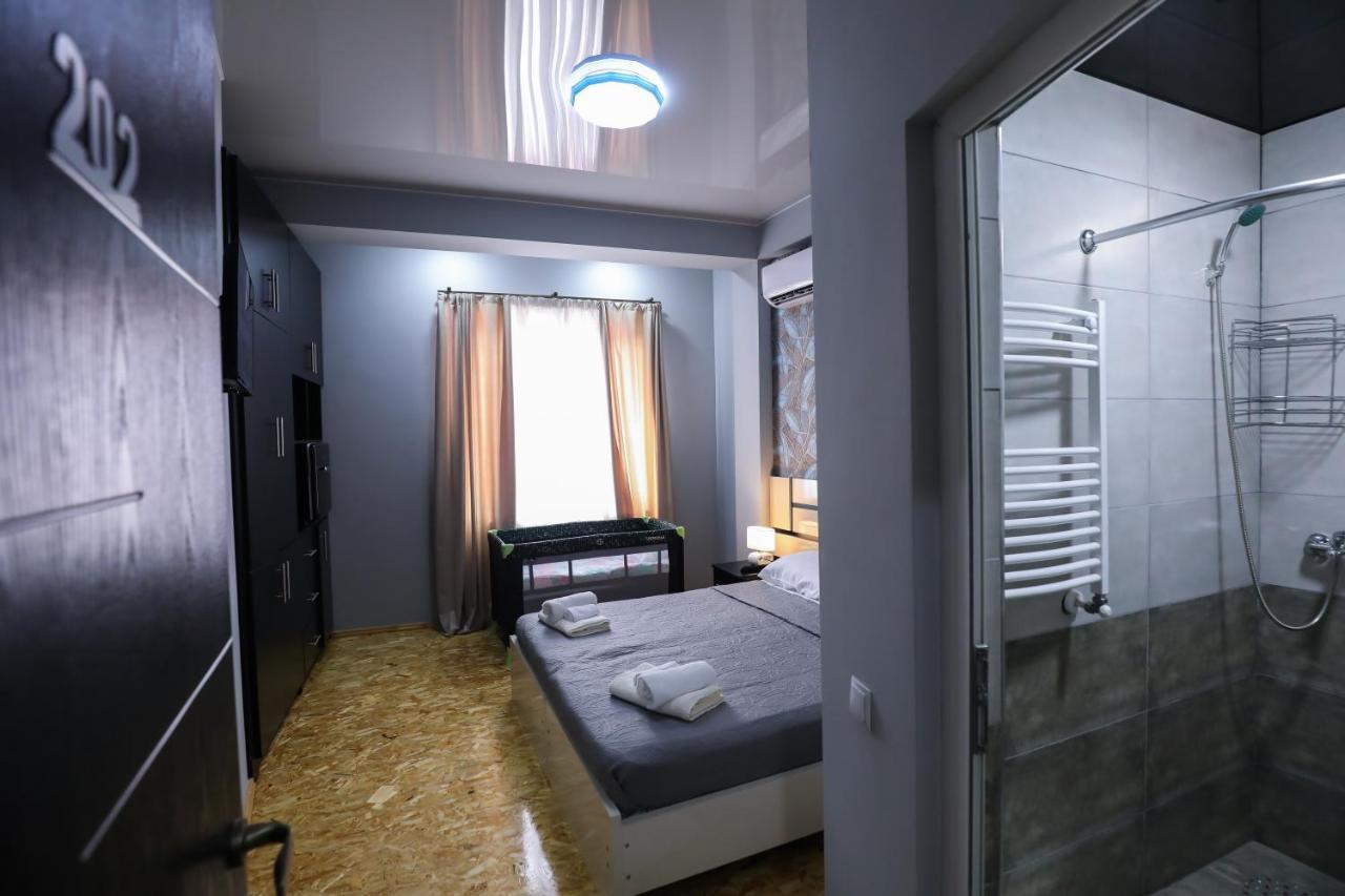 Hotel Sagu 쿠타이시 외부 사진